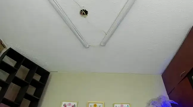 Snapshot of Lia_Keen chatting on February 3, 11:47 pm Lia Keen online show from February 3, 11:47 pm