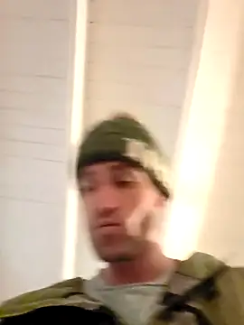 dash420000 online show from April 27, 6:00 am