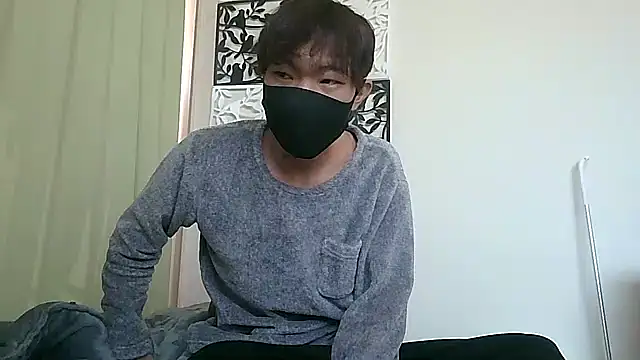 UKI06 online show from February 14, 4:37 am