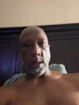 Snapshot of pononi420 chatting on March 27, 12:38 pm pononi420 online show from March 27, 12:38 pm