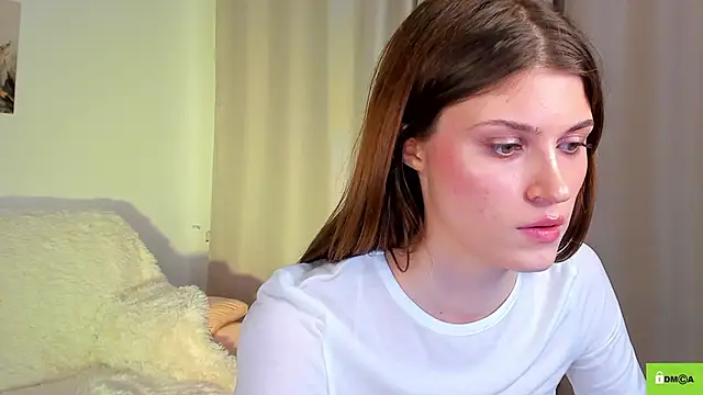 Hello Vivienne online show from December 11, 8:18 pm