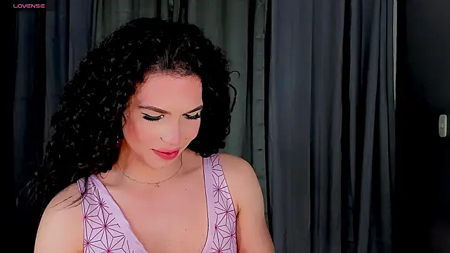 gatitavenecis online show from December 19, 2:12 am