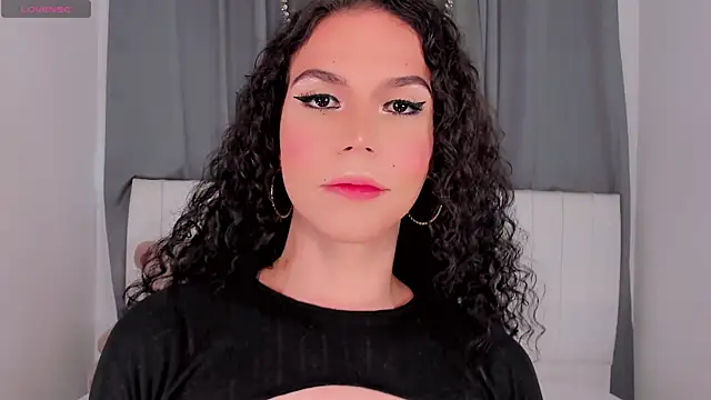 gatitavenecis online show from October 7, 3:20 pm