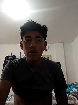 Snapshot of darwinsiuneped chatting on December 31, 1:30 pm darwinsiuneped online show from December 31, 1:30 pm