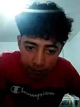 Snapshot of darwinsiuneped chatting on January 12, 3:17 am darwinsiuneped online show from January 12, 3:17 am