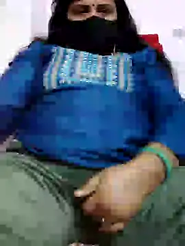 Snapshot of Sajd chatting on December 8, 11:57 am Sajd online show from December 8, 11:57 am