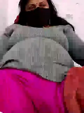 Snapshot of Sajd chatting on December 13, 5:05 am Sajd online show from December 13, 5:05 am