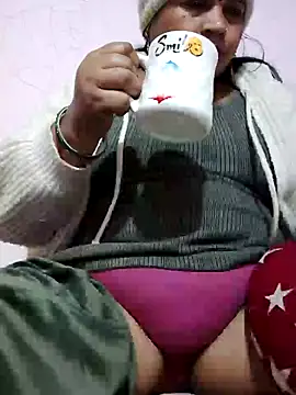 Snapshot of Sajd chatting on January 9, 12:46 am Sajd online show from January 9, 12:46 am