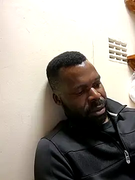 Snapshot of Touch_mysoul chatting on October 31, 10:05 am Touch mysoul online show from October 31, 10:05 am