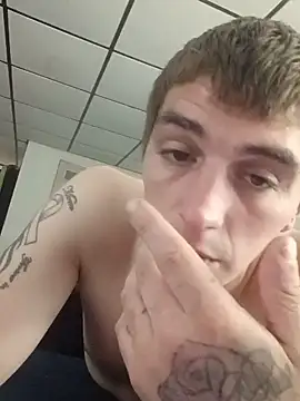 MacDogg6  online show from June 27, 7:57 am