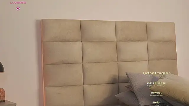 emma brooks1 online show from November 20, 7:57 pm