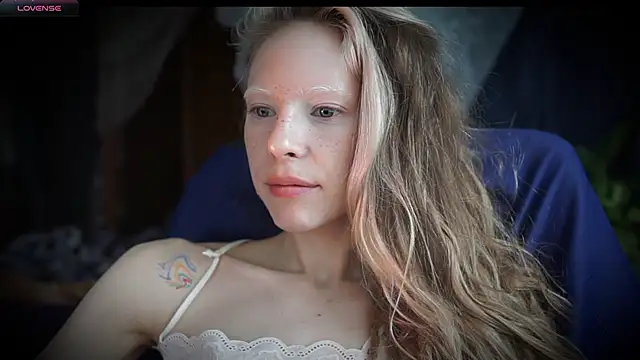  Phantom thread  online show from May 28, 12:24 pm