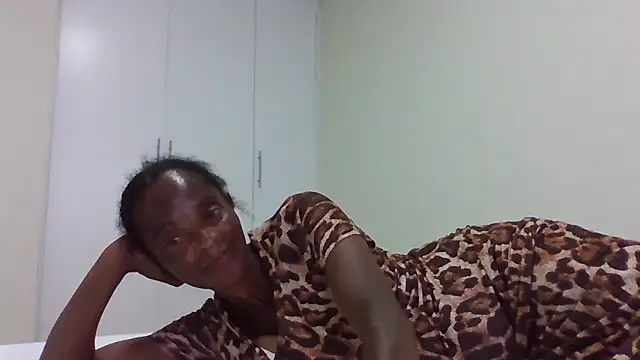 sweets 80 online show from December 21, 3:52 pm