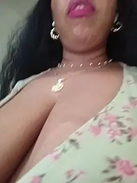 KittyKayla online show from May 19, 1:22 am