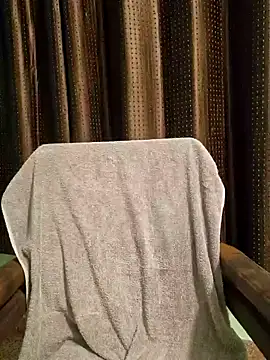 MIss-Naina online show from February 9, 1:25 pm