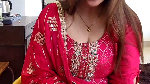 MIss-Naina online show from May 16, 6:10 am