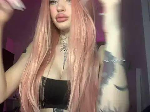 madelinexx online show from March 7, 12:48 am