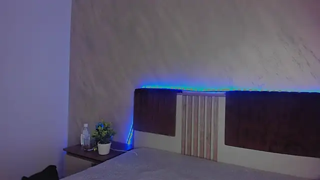 AliyaWade  online show from October 25, 3:14 am