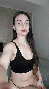 Snapshot of AliyaWade_ chatting on March 1, 7:05 pm AliyaWade online show from March 1, 7:05 pm