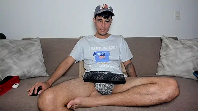 Huge latin cock online show from October 5, 2:15 pm