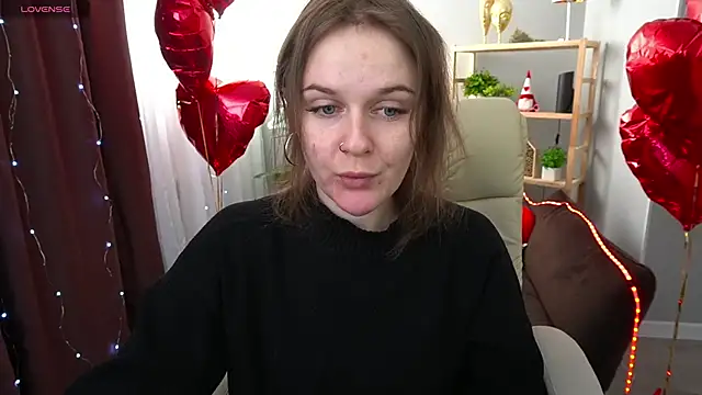 Snapshot of MaribelRiverr_ chatting on February 24, 6:27 am MaribelRiverr online show from February 24, 6:27 am