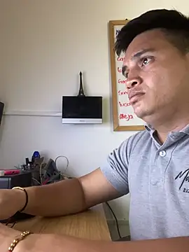 ahntony  69 online show from April 5, 10:07 pm