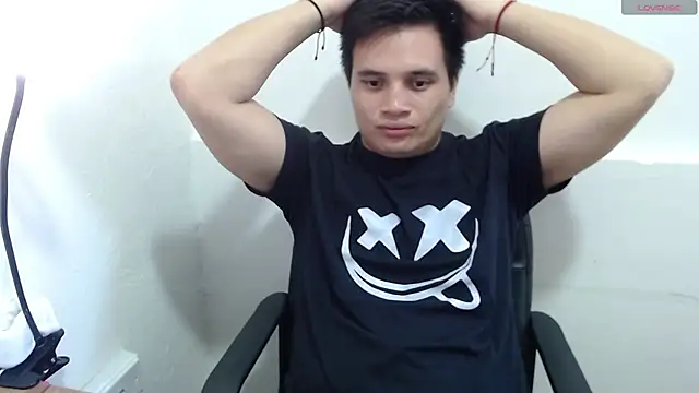 Snapshot of ahntony__69 chatting on July 11, 1:25 pm ahntony 69 online show from July 11, 1:25 pm