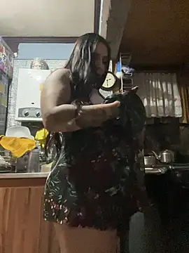 manelinda7 online show from March 3, 5:31 am