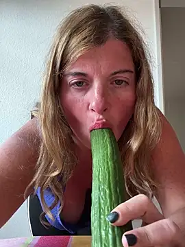 Lombada online show from October 21, 1:23 pm