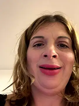 Lombada online show from November 25, 10:15 am