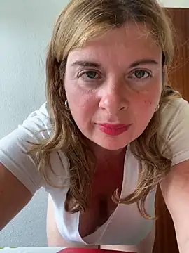 Lombada online show from June 8, 9:42 am