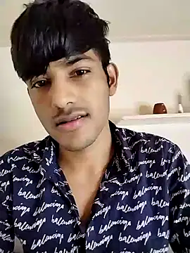Snapshot of kingkartik7 chatting on January 6, 9:41 am kingkartik7 online show from January 6, 9:41 am