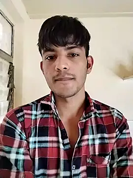 Snapshot of kingkartik7 chatting on February 16, 11:49 am kingkartik7 online show from February 16, 11:49 am