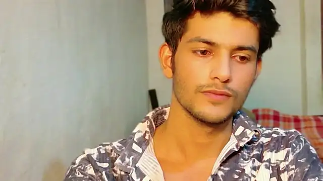 kingkartik7 online show from June 7, 4:55 pm