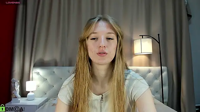 Snapshot of Stacy_River chatting on February 24, 9:29 am Stacy River online show from February 24, 9:29 am