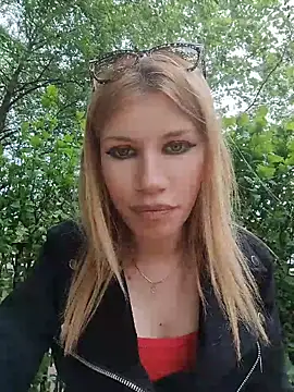 EvaRush online show from May 13, 11:18 am