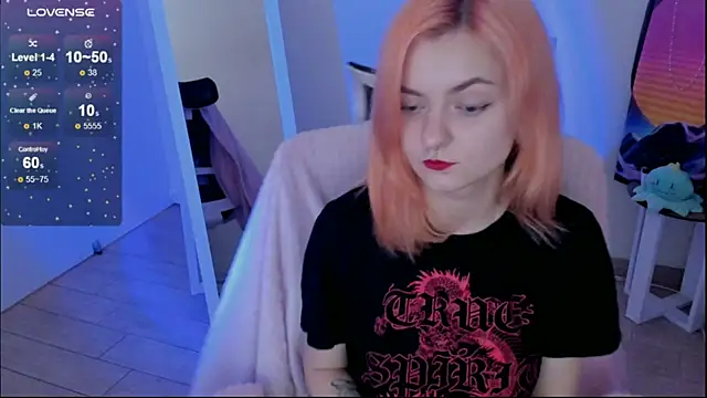 Snapshot of Fire_Bestie chatting on November 21, 2:16 pm Fire Bestie online show from November 21, 2:16 pm