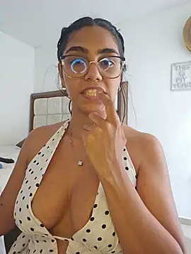 Snapshot of tereza444 chatting on July 3, 8:48 pm tereza444 online show from July 3, 8:48 pm