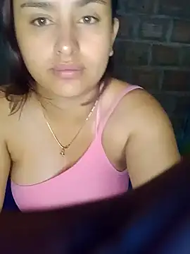 Snapshot of sariitha_sw chatting on December 19, 2:12 am sariitha sw online show from December 19, 2:12 am