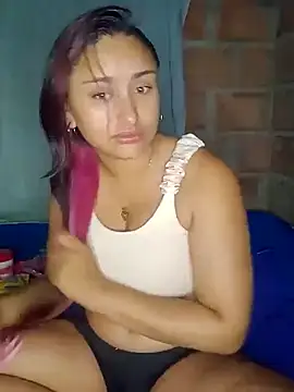 Snapshot of sariitha_sw chatting on December 29, 2:27 am sariitha sw online show from December 29, 2:27 am