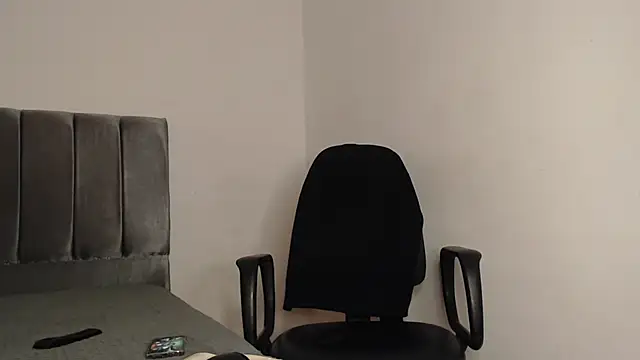 alex-lover online show from February 8, 5:40 am