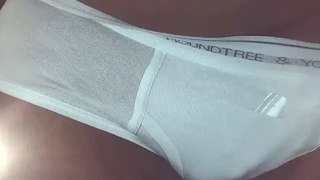 Snapshot of briefsguy4life@xh chatting on November 24, 5:29 am briefsguy4lifexh online show from November 24, 5:29 am