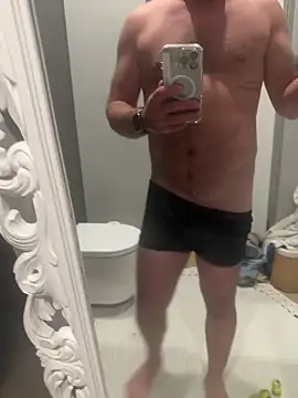 Tomkitomkii online show from October 5, 5:22 pm