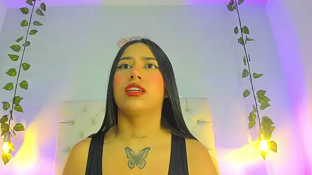 Isabella Flowers online show from December 17, 7:31 pm