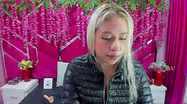 ConstansBlonde online show from January 7, 1:24 pm