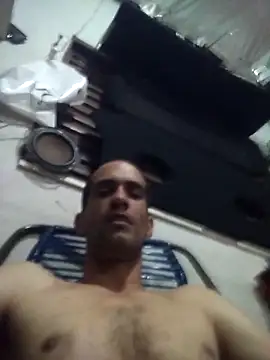 Snapshot of fersex2020 chatting on October 13, 12:43 am fersex2020 online show from October 13, 12:43 am