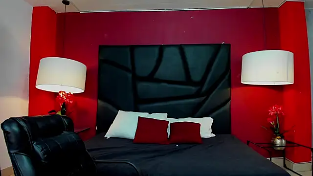 Snapshot of Matthew_Dixonn chatting on January 11, 5:31 am Matthew Dixonn online show from January 11, 5:31 am