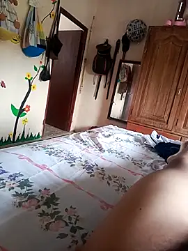 Snapshot of belleza1999 chatting on February 9, 1:03 pm belleza1999 online show from February 9, 1:03 pm