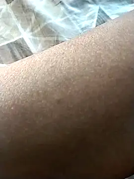 Snapshot of rohitlov150 chatting on April 7, 1:17 am rohitlov150 online show from April 7, 1:17 am