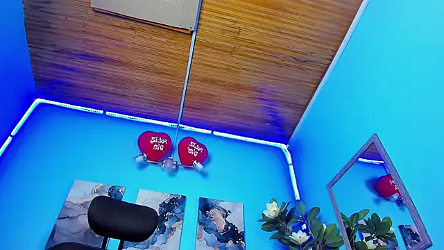  hairybeard  online show from February 18, 3:43 pm